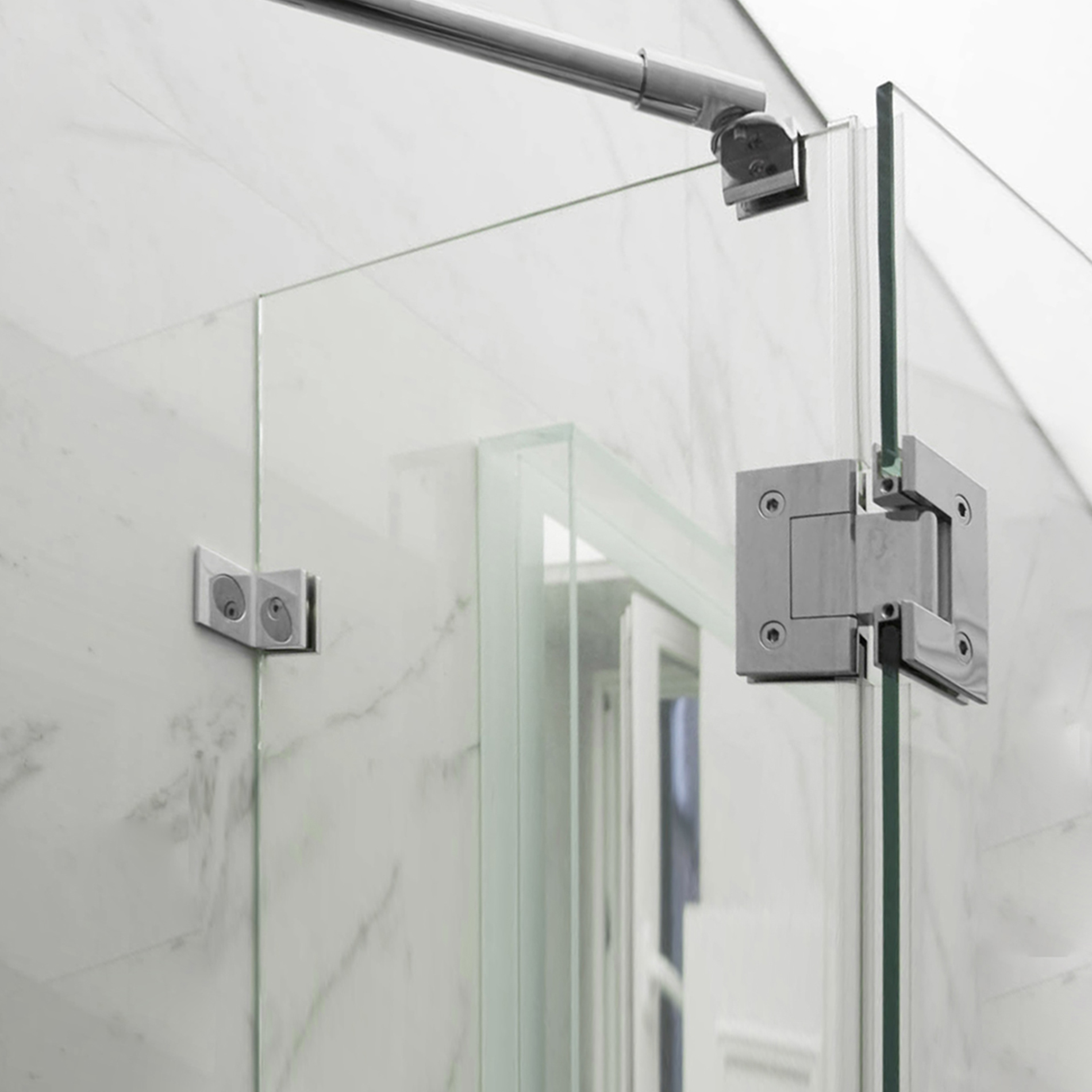 Okucia do kabin prysznicowych